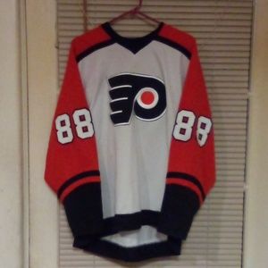 Flyers Vintage CCM #88 Lindros Jersey Signed By #15